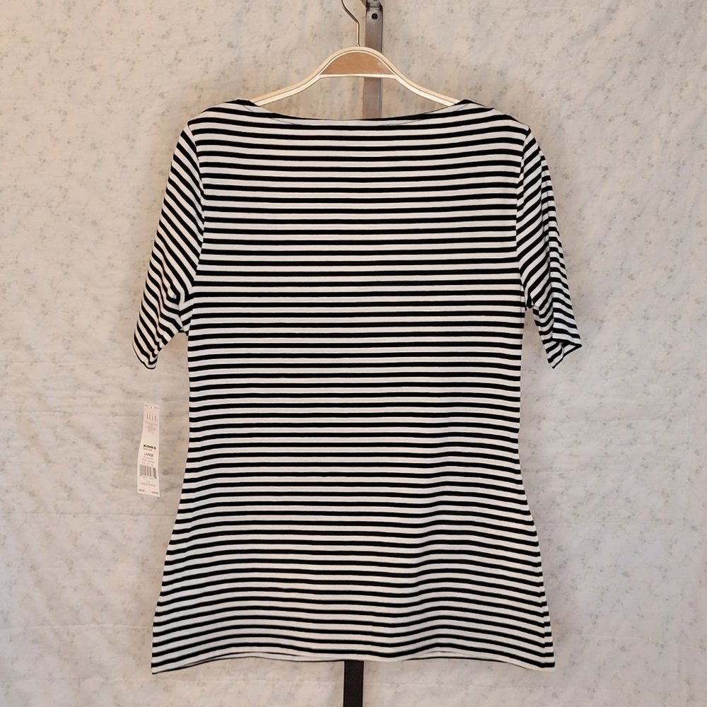 Elle, size L, front wrapped, mid-length sleeve, knit top blk/wht stripe. NWOT. - Picture 12 of 12